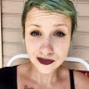 Meet your Posher, Becca